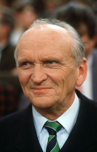 [Modellfreigabe auf Anfrage].[Keine
Werbefreigabe].Dr. Richard Piaty, .Graz, Steiermark, Oesterreich,
Europa, .1993/01/20