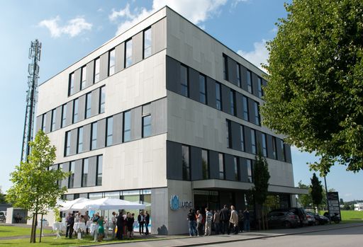 Vorschau Bild von UPC eröffnet das neue Kundencenter im
"Quadra"-Gebäude in Rhomberg's Fabrik in Dornbirn (Abdruck
honorarfrei)