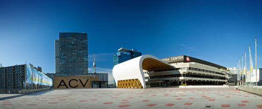 Austria Center Vienna - Außenansicht