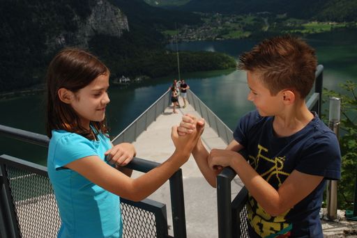 Vorschau Bild von Am 23. und 24. August 2014 steht wieder ein
ganzes Wochenende im Zeichen der interdisziplinären Forschungsarbeit
rund um die Salzwelten Hallstatt