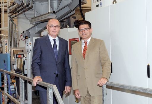  Die Geschäftsführer Dipl.-Ing. Walter Mayer und
Peter Wienerroither haben die TCG Unitech Gruppe wieder auf
Erfolgskurs gebracht.
