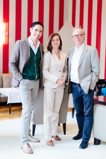  Philipp Patzel (li.) mit Kristin Oberweger und
Otto E. Wiesenthal