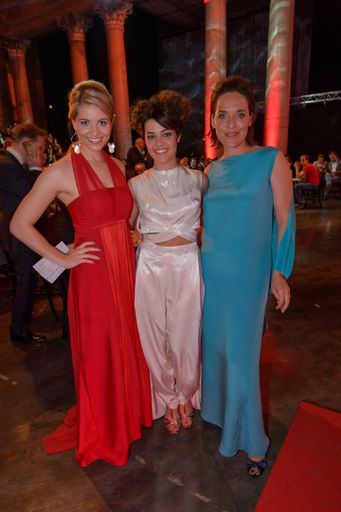 Vorschau Bild von W24 Moderatorinnen Kristina Inhof, Jenny Posch und Eva Pölzl
führten unter anderem durch die W24 Programmpräsentation 2015.