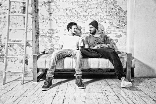 Vorschau Bild von Insgesamt fünf Topstars werden am 28. November
in Schladming den musikalischen Startschuss in den Winter einläuten.
Casper, Kraftklub, Klangkarussell (im Bild), Tagträumer und Marlon
Roudette bilden erstmals ein echtes Festival-Line-Up und folgen auf
Topstars der letzten Jahre wie Seeed, Swedish House Mafia oder David
Guetta.