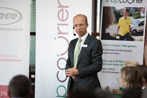 Vorschau Bild von Shopcourier bringt den lokalen Handel auf die
Überholspur. Im Bild: Paul Brandstätter, Erfinder shopcourier