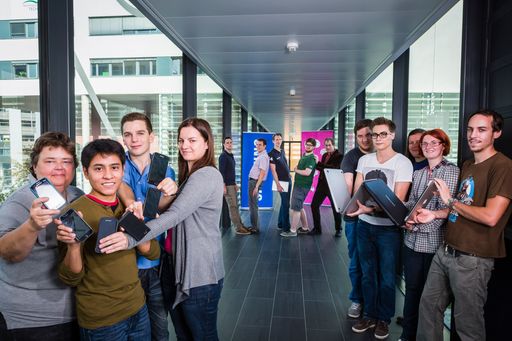Die ersten 14 Studierenden zum akademischen App bzw. Web
Developer