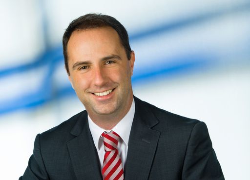 Gerald Zmuegg gründet einen Finanzombudsmann und
steht als Anlaufstelle für mittelständische Unternehmen zur
Verfügung
