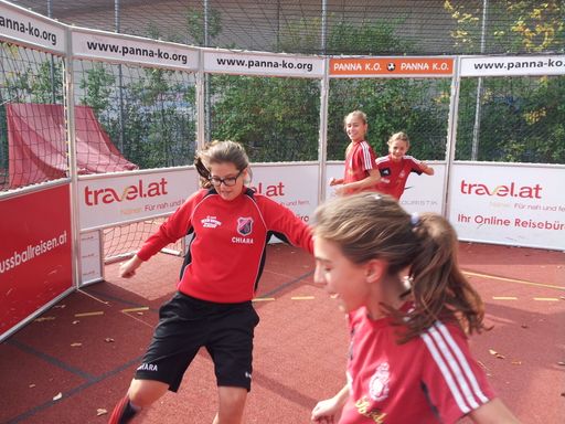 Vorschau Bild von Die Panna-KO Arena im Schulhof des Gymnasiums in
der Rainergasse