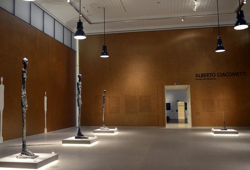Vorschau Bild von Wien. Ausstellungsansicht "Alberto Giacometti.
Pionier der Moderne, Ausstellung Leopold Museum, Wien. Einblick in
die Ausstellung. Skulpturen: (C) Alberto Giacometti
Estate/Bildrecht, Wien 2014 Foto: (C) Leopold
Museum/APA-Fotoservice/Bargad