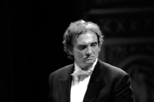 Dirigent Jorge Uliarte