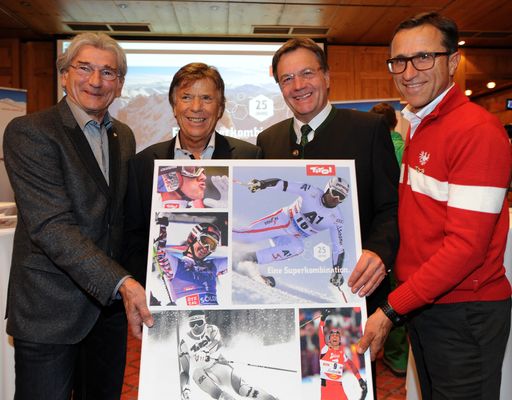  Feierten 25 Jahre Partnerschaft: Klaus Leistner (ÖSV
Generalsekretär), Peter Schröcksnadel (ÖSV Präsident), LH Günther
Platter, Josef Margreiter (Geschäftsführer Tirol Werbung, v.l.).