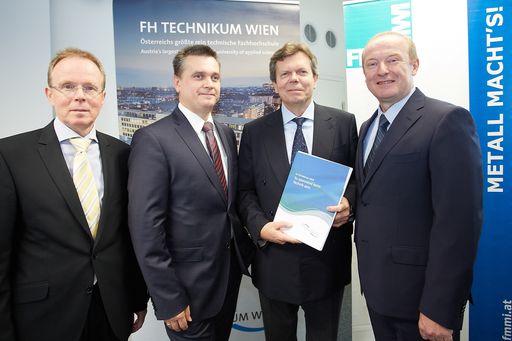 http://www.apa-fotoservice.at/galerie/6066 Im Bild
v.l.n.r. FH-Prof. DI Dr. Fritz Schmöllebeck, Rektor der FH Technikum
Wien, Mag. Harald Rankl, stv. Geschäftsführer FMMI, Dr. Lothar
Roitner, Obmann FH Technikum Wien, Geschäftsführer FEEI -
Fachverband der Elektro- und Elektronikindustrie und FH-Prof. DI Dr.
Erich Markl, Studiengangsleiter Maschinenbau an der FH Technikum
Wien