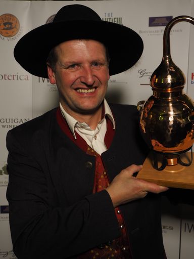  Georg Hiebl, der Gewinner der "Boutique
Distiller of the Year" Trophy