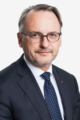 Thomas D. Meyer, Leiter der Accenture-Versicherungspraxis in
Europa, Afrika und Lateinamerika