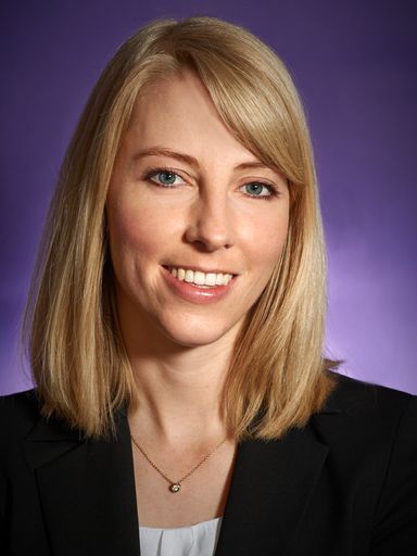 Vorschau Bild von Banking & Finance Partner Dr. Andrea Schneider