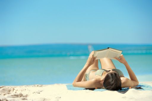 Frau am Strand