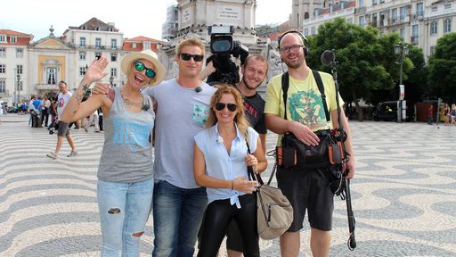 Stadt der sieben Hügel: Die RTL II-CityChecker
erkunden Lissabon // Isabel (vorne) zeigt den CityCheckern Lizzy,
Schöppi, Flo und Jesko (von li.) ihre Stadt Lissabon. © RTL II,
Recht zum Abdruck/Darstellung zeitlich/sachlich beschränkt auf die
Berichterstattung zur Sendung. Weiterer Text über OTS und
www.presseportal.de/pm/6605 / Die Verwendung dieses Bildes ist für
redaktionelle Zwecke honorarfrei. Veröffentlichung bitte unter
Quellenangabe: "obs/RTL II"