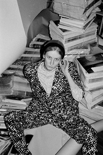 Vorschau Bild von Photo: Britta Burger Outfit by Katharina Perkhofer Model: Emma
Willow @ FM Models