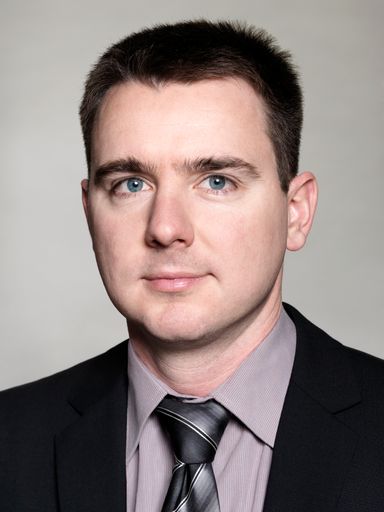  Ing. Harald Sommer Bausystemmanager Wandbaustoffe
bei Lafarge