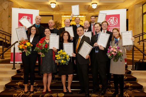  Die Gewinner der IIR Speaker & Trainder of the Year
Awards bei der offiziellen Verleihung im Park Hyatt