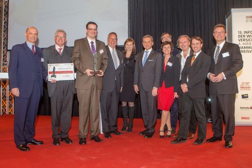  Im Bild (v.li.n.re.): Mag. Wilhelm Hemerka (Wr.
Versicherungsmakler); Prof. Dr. Michael Theil (WU Wien); Dr. Leander
D. Loacker; Dr. Hans Peer; Dr. Susanne Riess (GD Wüstenrot); Helmut
Mojescick (Fachgruppenobmann der Wiener Versicherungsmakler);
Brigitte Kreuzer (Fachgruppenobmann Stv.); Dr. Stefan Klein; Harald
Friedl; Univ.-Prof. DDDr. Clemens Sedmak und Kurt Molterer
(Vorstandsvorsitzender Nürnberger)