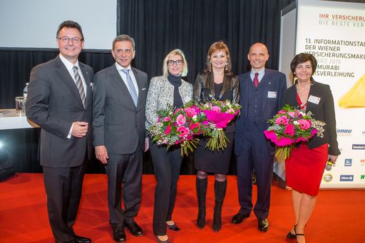 Vorschau Bild von Im Bild (v.li.n.re.): Kurt Molterer
(Vorstandsvorsitzender Nürnberger); Helmut Mojescick
(Fachgruppenobmann der Wiener Versicherungsmakler); Prof. Elisabeth
Stadler (GD Donau Versicherung); Dr. Susanne Riess (GD Wüstenrot);
Mag. Wilhelm Hemerka (Fachgruppenobmann Stv.); Brigitte Kreuzer
(Fachgruppenobmann Stv.)
