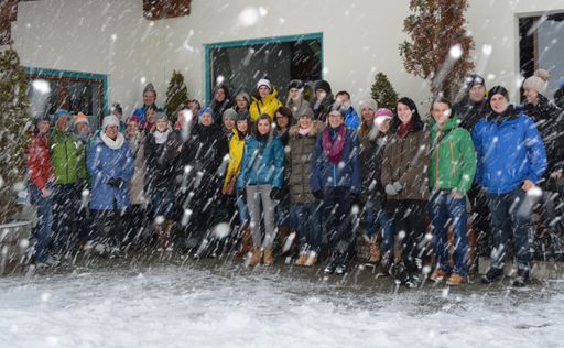 31 Bildungsexperten der Vermieterakademie Tirol
diskutierten am 5. März im Jakobskreuz Pillerseetal über weitere
Unterstützung für Kleinbetriebe.