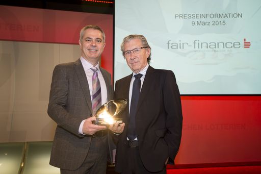  http://www.apa-fotoservice.at/galerie/6485 Im Bild:
Mag. Markus Zeilinger (Gründer und Vorstandsvorsitzender
fair-finance) und Dir. Günter Hörweg (Mitglied des Vorstandes)