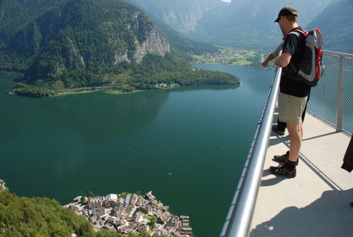 Salzbergbahn und Aussichtsplattform
„Welterbeblick“ und das Restaurant Rudolfsturm starten in eine neue,
aussichtsreiche Saison.