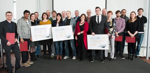 Vorschau Bild von AIT, tecnet und accent fördern junge ForscherInnen
bei der Verwertbarkeit ihrer wissenschaftlichen Arbeit.