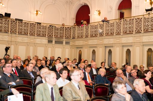 Vorschau Bild von Teilnehmer der Jahreshauptversammlung 2015