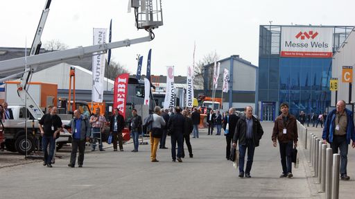  Treffpunkt für Gemeinden, Bauhöfe, Bundesländer und
Straßenmeistereien: Die ASTRAD & austroKOMMUNAL am 22. & 23. April
2015.