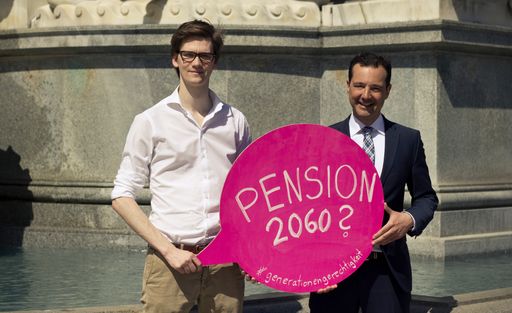 JUNOS Bundesvorsitzender Douglas Hoyos und NEOS
Sozialsprecher Gerald Loacker setzen sich gemeinsam für ein
enkelfittes Pensionssystem ein