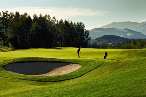 Vorschau Bild von Der "Leading Golf Course" bietet den Gästen ein vielseitiges
Golferlebnis.