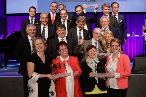 Vorschau Bild von Die Zangerl, Pardeller & Reimair Steuerberatungs
OG hat sich auf die Beratung von Klein - und Mittelbetrieben
insbesondere auch Bauträger, Immobilien- und Bauwirtschaft,
Hotellerie, Gemeinden, aber auch andere Branchen sowie Umgründungen,
Versicherungsagenturen und Rechtsformgestaltungen spezialisiert.
Dabei zählt die persönliche Betreuung durch die insgesamt 12
Mitarbeiter und 3 Steuerberater.