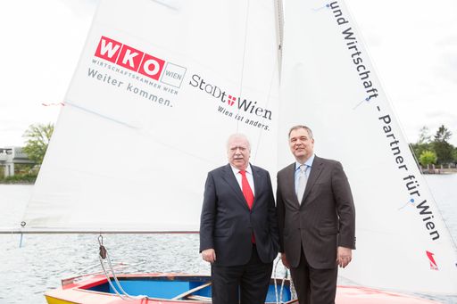 Vorschau Bild von wkw - saison-eroeffnung alte donau 2015 -
Bürgermeister Michael Häupl und Wirtschaftskammer Wien-Präsident
Walter Ruck