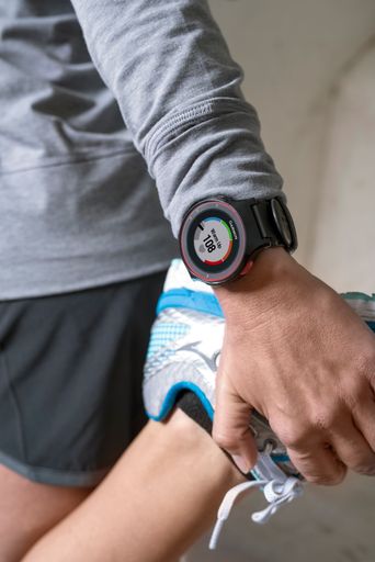 Vorschau Bild von Garmin bringt neue GPS-Sportuhr mit
Handgelenkspulsmessung.