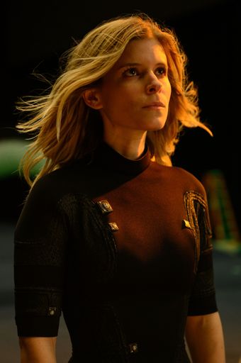 Vorschau Bild von Sue (Kate Mara) muss erst lernen, mit ihrer neuen
Fähigkeit umzugehen. © 2015 Constantin Film Verleih GmbH