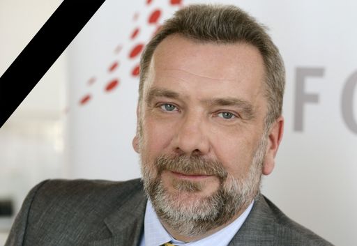 Harald Posch, 1955 - 2015. Der Vorsitzende des Rates der
europäischen Weltraumagentur ESA und Leiter der Agentur für Luft-
und Raumfahrt in der FFG verstarb am Donnerstag, 21. Mai 2015.