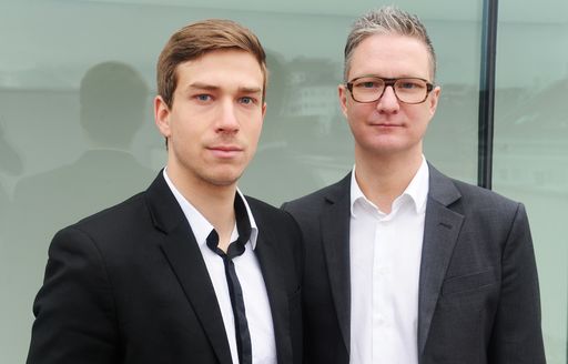  Georg Kuttner und Walter Ischia, die Köpfe hinter
AYUDARUM.