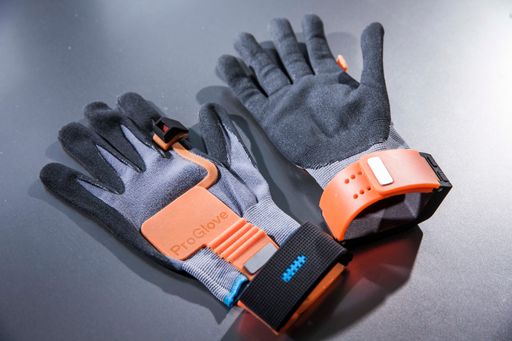 Vorschau Bild von PRO GLOVE, München, Technischer digitaler
Arbeits-Handschuh, GF Alex Grots..www.proglove.de