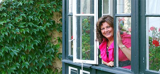  Bild zu TP/OTS - Hotel & Heurigen Inhaberin Magdalena Schneider
Gössl.