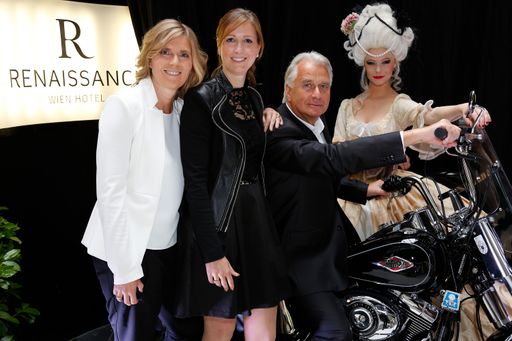 Vorschau Bild von Renaissance Wien Hotel - rockig-barockige
Eröffnungsfeier