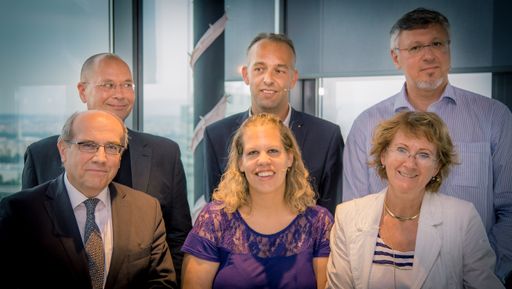 Vorschau Bild von Die Teilnehmer der Podiumsdiskussion