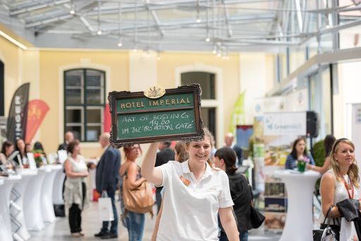 Vorschau Bild von Die 15. Hotelbiz im Schloß Schönbrunn
Apothekertrakt