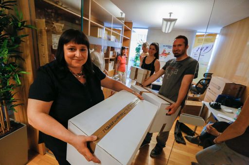  Birgit Satke und ihr Team im neuen
Rat-auf-Draht-Büro im SOS-Kinderdorf Wien