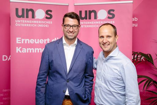 v.l.: Michael Schuster (UNOS Bundessprecher), Matthias Strolz
(NEOS Obmann)