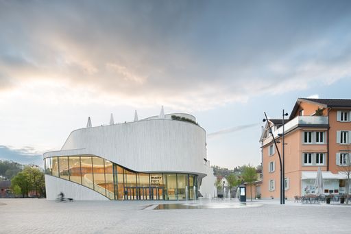 Vorschau Bild von Die Montforter Zwuschentöne finden vom 1. bis 5.
Juli im Anfang des Jahres eröffneten Montforthaus Feldkirch statt.
