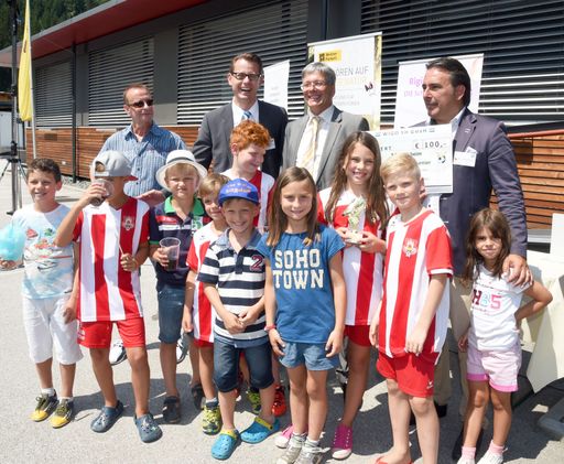 Vorschau Bild von Siegerehrung des WIGO - Kinderfußballturniers
