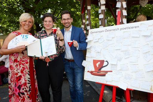  Bachmann Preisträgerin zu Besuch im Julius Meinl "Poesie Café"